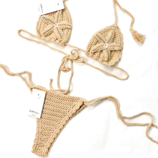 ASTERINA BIKINI ARENA